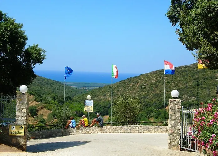 Blucamp Natural Village